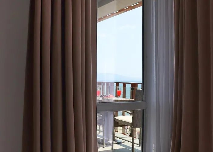 Lejlighedshotel Stylish Paradiso 206 4*